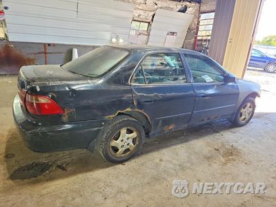 Trzecie zdjęcie samochodu z tyłu: 2000 HONDA ACCORD EX VIN:1HGCG6674YA122920 - miniatura