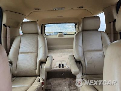 Zdjęcie 10 z 13 samochodu: 2011 CHEVROLET SUBURBAN K1500 LTZ VIN:1GNSKKE30BR180071 - miniatura
