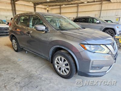 Czwarte zdjęcie samochodu z boku: 2018 NISSAN ROGUE S VIN:KNMAT2MV7JP535946 - miniatura
