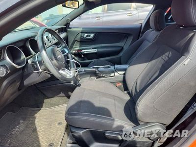 Zdjęcie 7 z 13 samochodu: 2018 FORD MUSTANG VIN:1FA6P8TH0J5108389 - miniatura