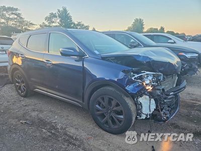 Czwarte zdjęcie samochodu z boku: 2017 HYUNDAI SANTA FE SPORT 2.0T ULTIMATE VIN:5XYZWDLA7HG424279 - miniatura