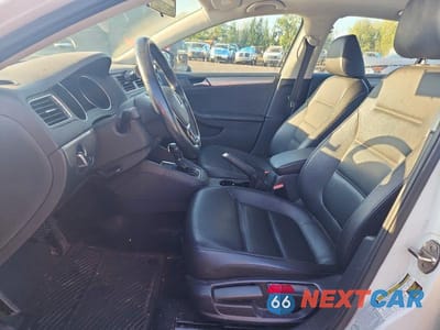 Zdjęcie 7 z 12 samochodu: 2017 VOLKSWAGEN JETTA SE VIN:3VWDB7AJ1HM223830 - miniatura