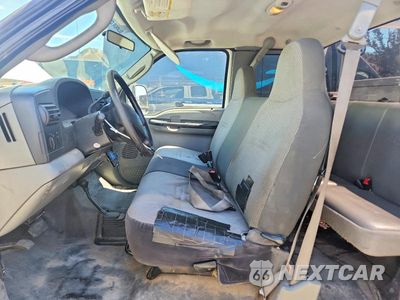Zdjęcie 7 z 13 samochodu: 2007 FORD F250 SUPER DUTY VIN:1FDSX21587EB05971 - miniatura