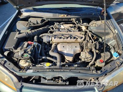 Zdjęcie 11 z 12 samochodu: 2001 HONDA ACCORD VALUE VIN:1HGCF86641A107412 - miniatura