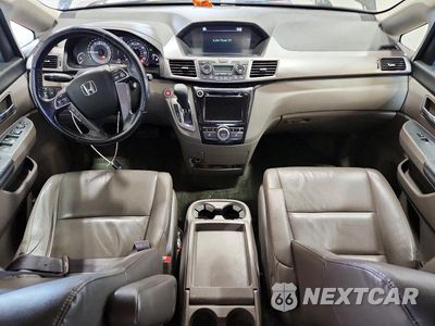 Zdjęcie 8 z 13 samochodu: 2015 HONDA ODYSSEY EXL VIN:5FNRL5H61FB060500 - miniatura
