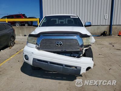 Piąte zdjęcie samochodu w środku: 2008 TOYOTA TUNDRA DOUBLE CAB LIMITED VIN:5TBBV58178S506611 - miniatura