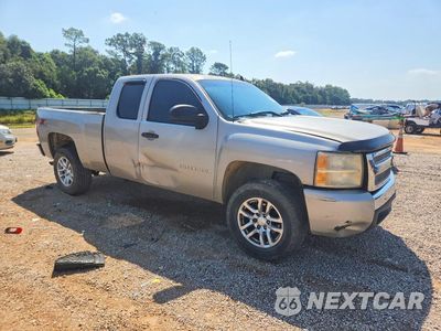 Czwarte zdjęcie samochodu z boku: 2007 CHEVROLET SILVERADO K1500 VIN:1GCEK19J67Z612470 - miniatura