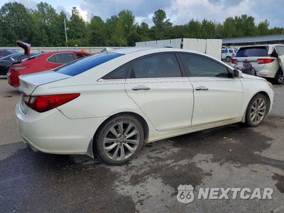 Trzecie zdjęcie samochodu z tyłu: 2013 HYUNDAI SONATA SE VIN:5NPEC4AC7DH634752 - miniatura