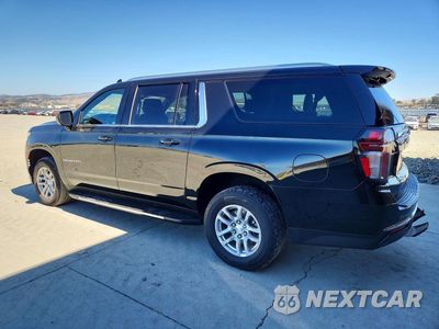 Drugie zdjęcie samochodu z przodu: 2023 CHEVROLET SUBURBAN K1500 LT VIN:1GNSKCKD7PR288567 - miniatura