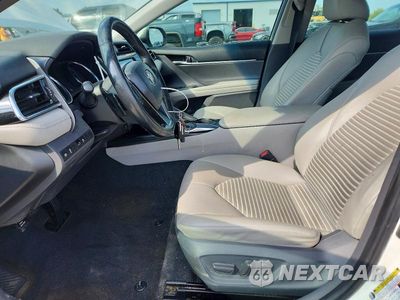 Zdjęcie 7 z 12 samochodu: 2018 TOYOTA CAMRY SE VIN:4T1B11HK3JU661822 - miniatura