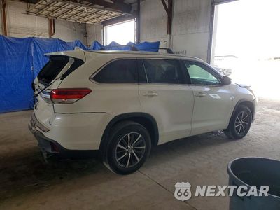 Trzecie zdjęcie samochodu z tyłu: 2018 TOYOTA HIGHLANDER XLE VIN:5TDJZRFH9JS524502 - miniatura