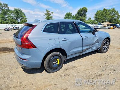 Trzecie zdjęcie samochodu z tyłu: 2023 VOLVO XC60 PLUS VIN:YV4L12RN1P1267850 - miniatura