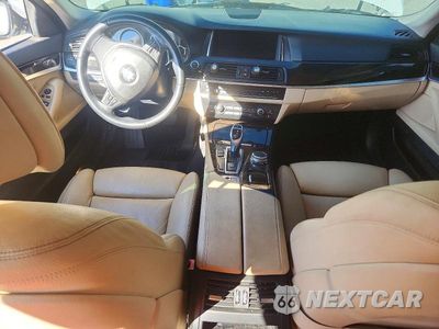 Zdjęcie 8 z 12 samochodu: 2016 BMW 528 I VIN:WBA5A5C57GG353017 - miniatura
