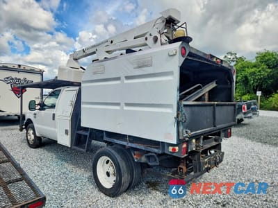 Drugie zdjęcie samochodu z przodu: 2000 FORD F550 SUPER DUTY FORESTRY BUCKET TRUCK VIN:1FDAF56F2YEA22913 - miniatura