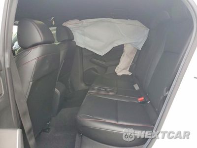Zdjęcie 10 z 12 samochodu: 2025 ACURA INTEGRA TYPE S VIN:19UDE5G93SA001565 - miniatura