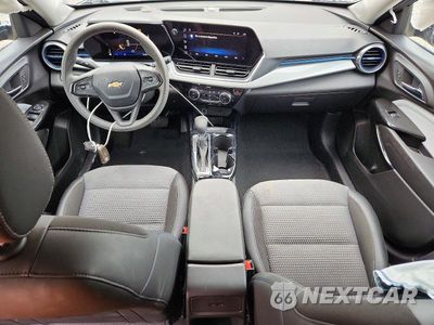 Zdjęcie 8 z 13 samochodu: 2025 CHEVROLET TRAX 1LT VIN:KL77LHEP1SC119832 - miniatura