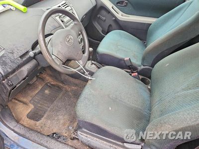 Zdjęcie 7 z 13 samochodu: 2008 TOYOTA YARIS BASE VIN:JTDJT923185165576 - miniatura