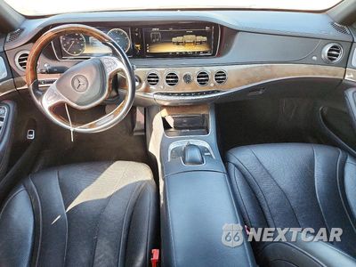Zdjęcie 8 z 12 samochodu: 2014 MERCEDES-BENZ S 550 VIN:WDDUG8CB8EA022893 - miniatura