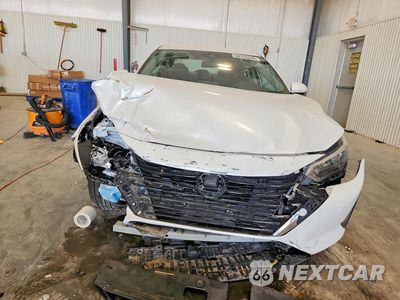 Piąte zdjęcie samochodu w środku: 2024 NISSAN SENTRA SV VIN:3N1AB8CV5RY274417 - miniatura
