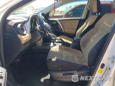 Zdjęcie 7 z 13 samochodu: 2017 TOYOTA RAV4 HYBRID XLE VIN:JTMRJREV7HD153170 - miniatura