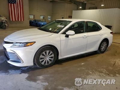 2023 TOYOTA CAMRY LE 4T1C31AK7PU613337 - główne zdjęcie licytacji z USA - miniatura