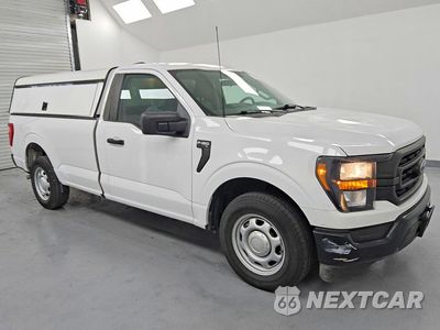 Czwarte zdjęcie samochodu z boku: 2023 FORD F150 VIN:1FTMF1CB1PKE33067 - miniatura
