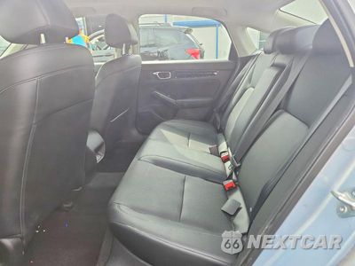 Zdjęcie 10 z 13 samochodu: 2022 HONDA CIVIC TOURING VIN:2HGFE1F94NH300071 - miniatura