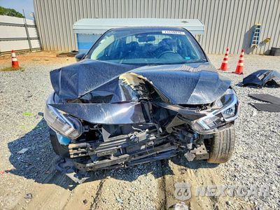 Piąte zdjęcie samochodu w środku: 2022 NISSAN VERSA SV VIN:3N1CN8EV4NL845545 - miniatura