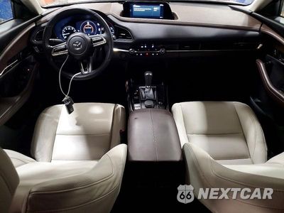 Zdjęcie 8 z 14 samochodu: 2023 MAZDA CX-30 PREMIUM VIN:3MVDMBDM2PM557495 - miniatura