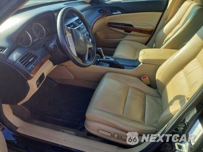Zdjęcie 7 z 11 samochodu: 2011 HONDA ACCORD EXL VIN:1HGCP2F84BA014659 - miniatura