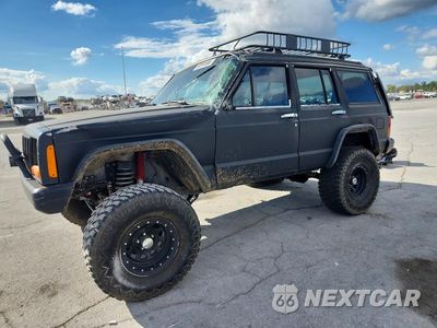 1992 JEEP CHEROKEE LAREDO 1J4FJ58S2NL234411 - główne zdjęcie licytacji z USA - miniatura