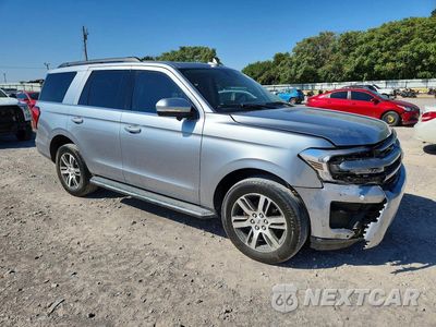 Czwarte zdjęcie samochodu z boku: 2023 FORD EXPEDITION XLT VIN:1FMJU1J80PEA52479 - miniatura