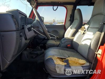 Zdjęcie 7 z 12 samochodu: 2000 JEEP WRANGLER / TJ SE VIN:1J4FA29P3YP709571 - miniatura