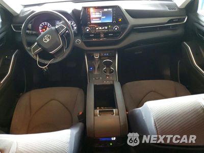 Zdjęcie 8 z 12 samochodu: 2022 TOYOTA HIGHLANDER LE VIN:5TDZZRAH1NS120934 - miniatura