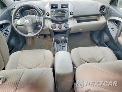 Zdjęcie 8 z 13 samochodu: 2010 TOYOTA RAV4 BASE VIN:JTMBF4DV0A5017762 - miniatura