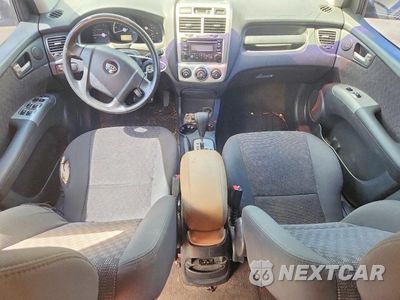 Zdjęcie 8 z 14 samochodu: 2005 KIA SPORTAGE LX VIN:KNDJF723X57053337 - miniatura