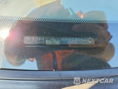 Zdjęcie 12 z 12 samochodu: 2001 TOYOTA CAMRY LE V6 VIN:4T1BF28K91U126209 - miniatura