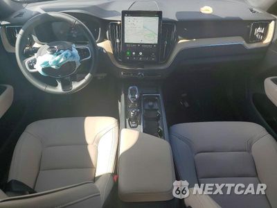 Zdjęcie 8 z 13 samochodu: 2026 VOLVO XC60 PLUS VIN:YV4M12RC1T1464594 - miniatura