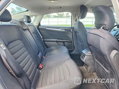 Zdjęcie 10 z 12 samochodu: 2014 FORD FUSION SE VIN:1FA6P0H73E5373444 - miniatura