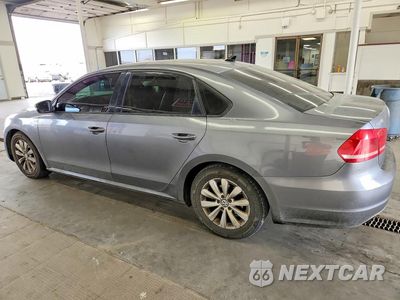 Drugie zdjęcie samochodu z przodu: 2014 VOLKSWAGEN PASSAT S VIN:1VWAP7A35EC002458 - miniatura
