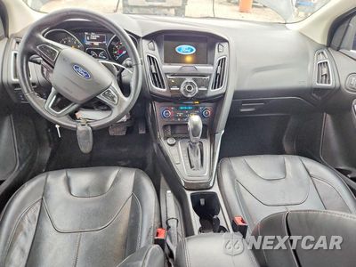 Zdjęcie 8 z 13 samochodu: 2018 FORD FOCUS TITANIUM VIN:1FADP3J20JL223658 - miniatura