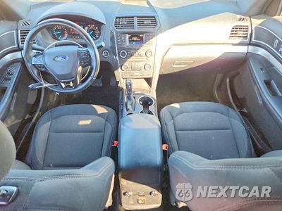 Zdjęcie 8 z 12 samochodu: 2017 FORD EXPLORER XLT VIN:1FM5K7D8XHGD91326 - miniatura