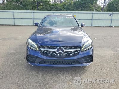Piąte zdjęcie samochodu w środku: 2019 MERCEDES-BENZ C 300 4MATIC VIN:55SWF8EB9KU318865 - miniatura