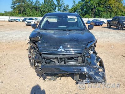 Piąte zdjęcie samochodu w środku: 2024 MITSUBISHI OUTLANDER SE VIN:JA4J3VA89RZ038214 - miniatura