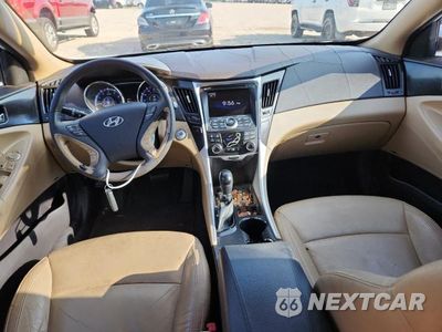 Zdjęcie 8 z 12 samochodu: 2013 HYUNDAI SONATA LIMITED VIN:5NPEC4AC5DH576219 - miniatura