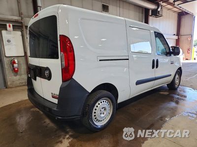 Trzecie zdjęcie samochodu z tyłu: 2018 RAM PROMASTER CITY ST DELIVERY VAN VIN:ZFBERFAB2J6L78532 - miniatura