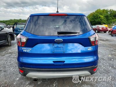 Zdjęcie 6 z 13 samochodu: 2017 FORD ESCAPE SE VIN:1FMCU9GD6HUB56039 - miniatura