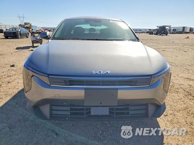 Piąte zdjęcie samochodu w środku: 2026 KIA K4 LXS VIN:3KPFT4DE2TE389590 - miniatura
