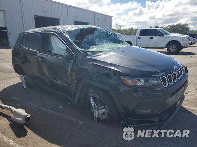 Czwarte zdjęcie samochodu z boku: 2024 JEEP COMPASS SPORT VIN:3C4NJDANXRT103494 - miniatura