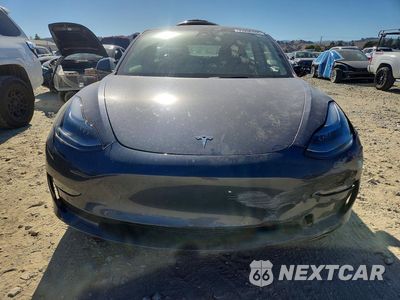 Piąte zdjęcie samochodu w środku: 2022 TESLA MODEL 3 VIN:5YJ3E1EB5NF297953 - miniatura
